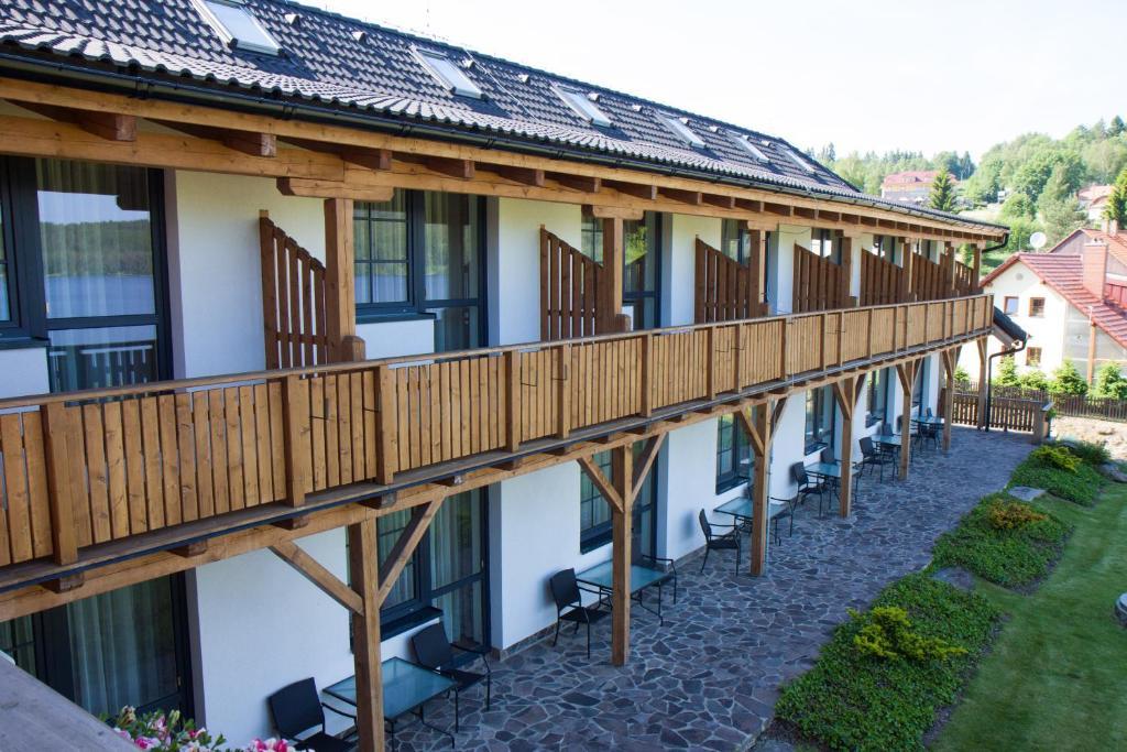 Jbx Resort Hotel Albatros Přední Výtoň Kültér fotó